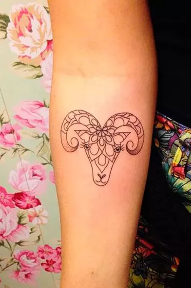 25 Tatouages A Se Faire Selon Son Signe Astrologique