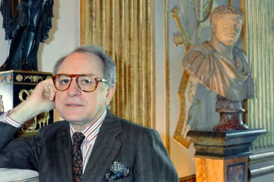 Pierre Bergé, ici en février 1984 au ministère de la Culture.