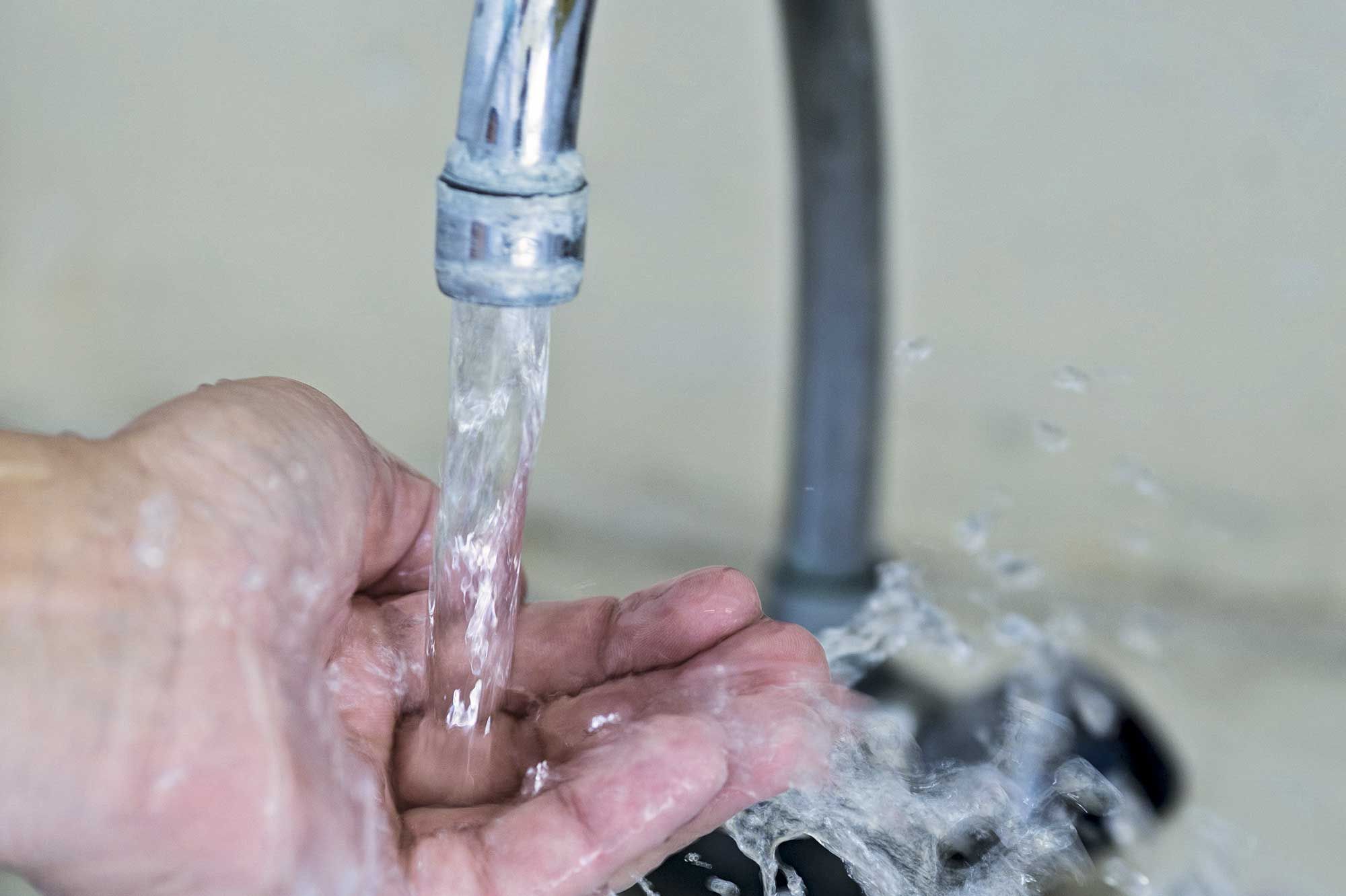 Eaux boueuses en ligne datant