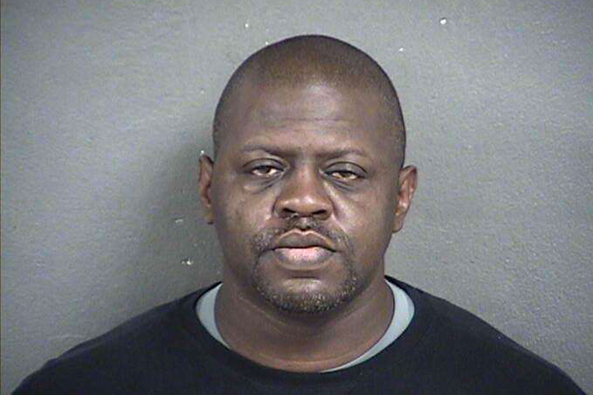 Etats Unis Il Tue Son Fils Et Le Jette Aux Cochons