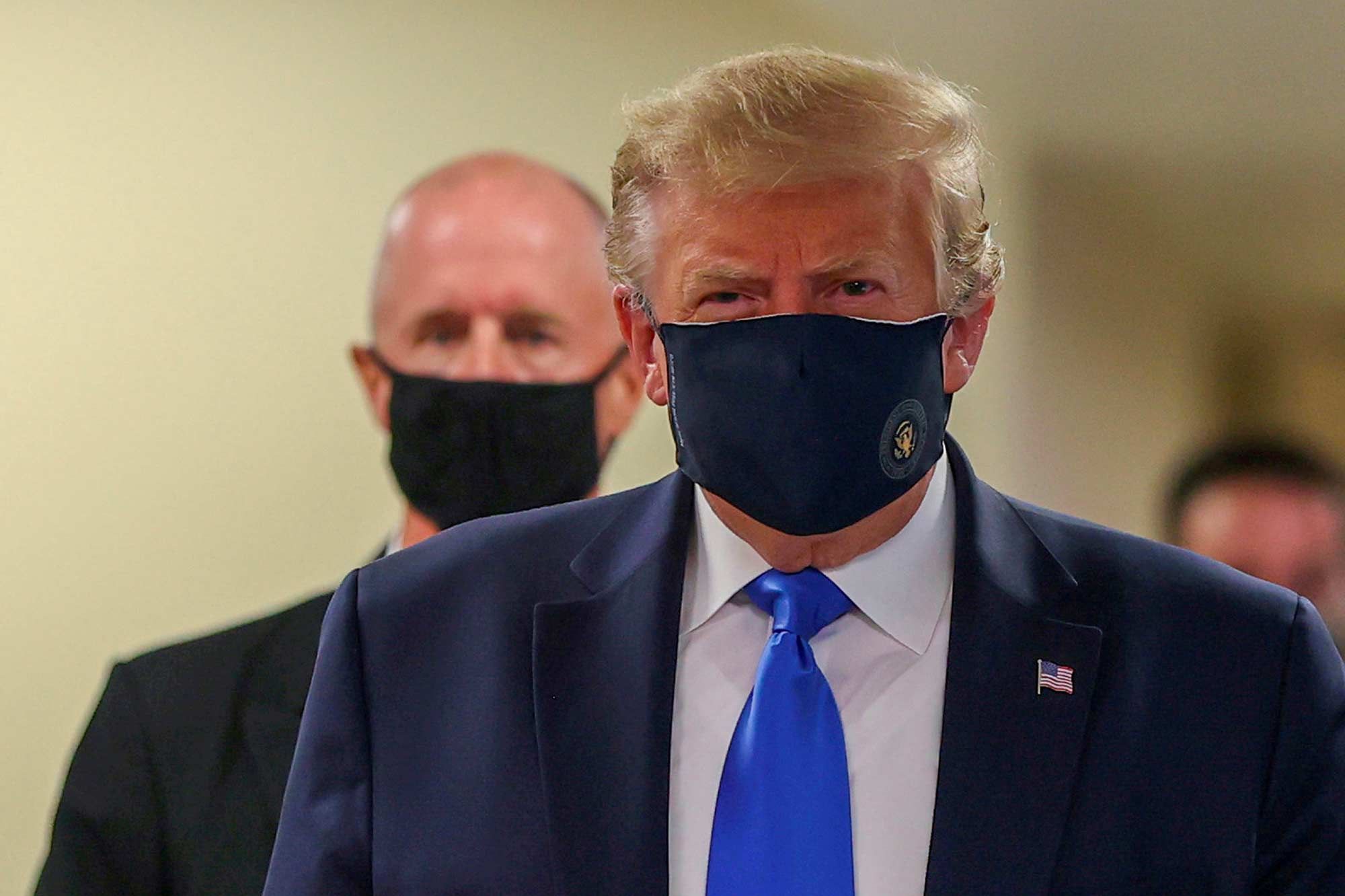 Donald Trump encourage au port du masque, un geste "patriotique"