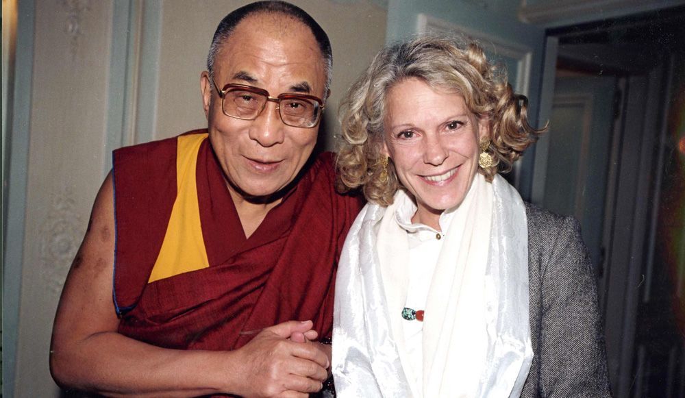 Le Dalaï-Lama a béni l'épouse enceinte de Richard Gere