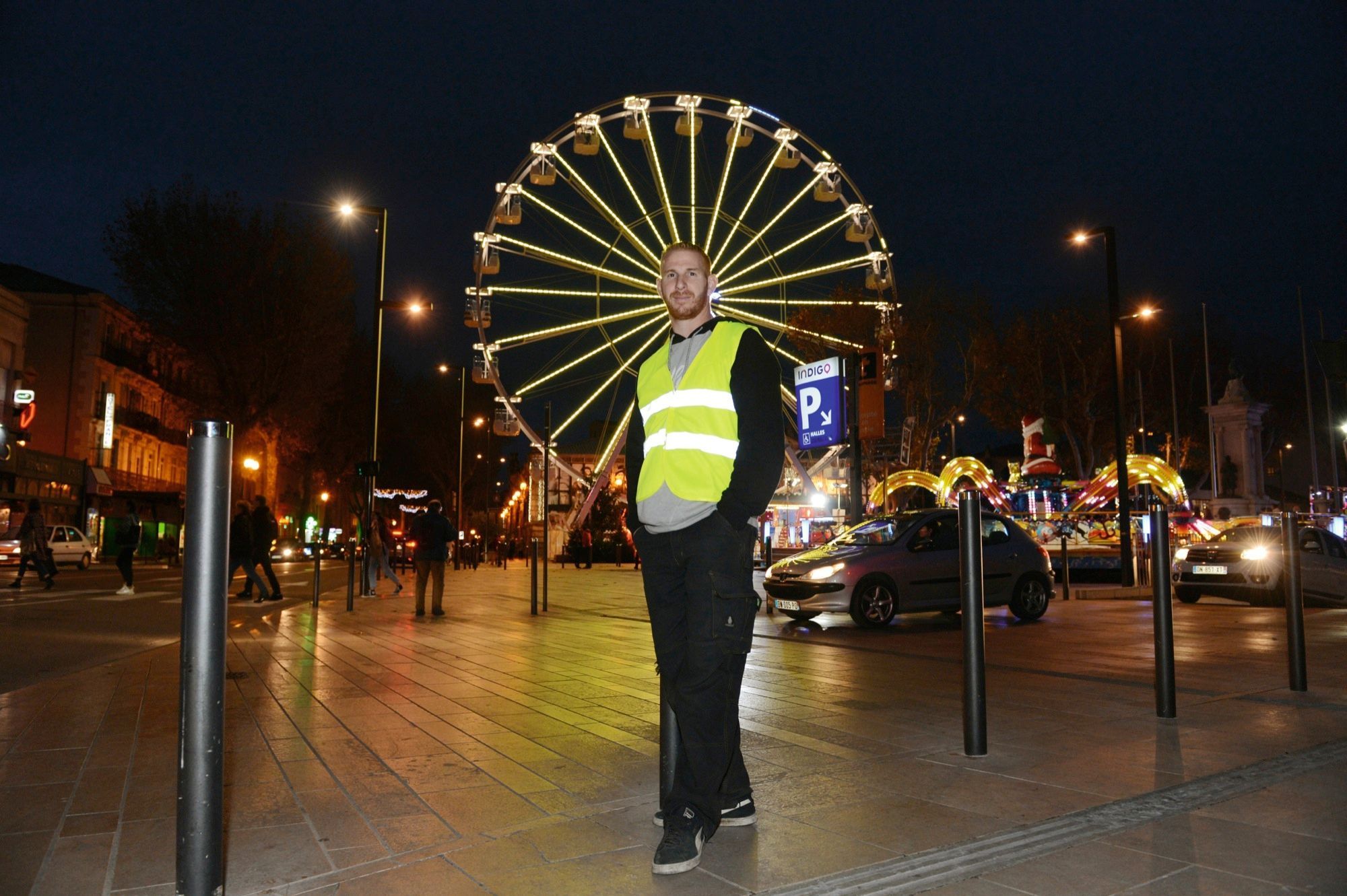 Le Premier Gilet Jaune Sappelle Ghislain Coutard