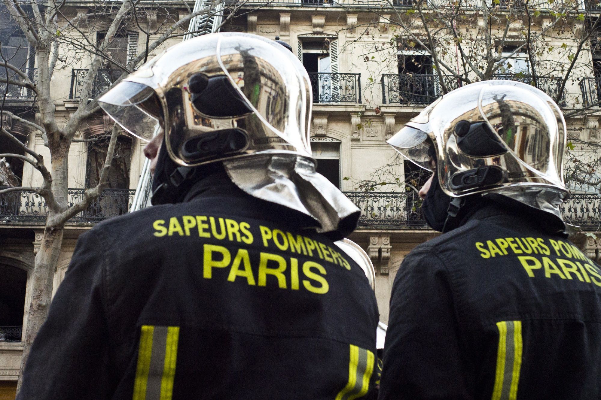 Aurelie 25 Ans Une Sapeur Pompier De Paris Meurt Dans Un Incendie