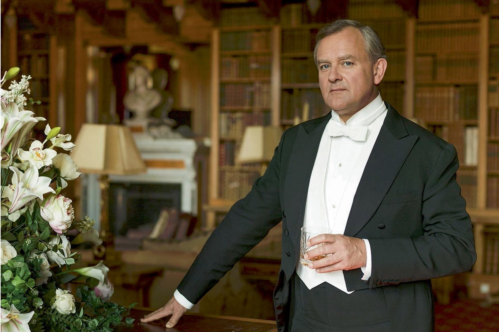 Hugh Bonneville Le Personnage Principal De Downton Abbey Est Le Chateau Hugh Bonneville Le Personnage Principal De Downton Abbey Est Le Chateau
