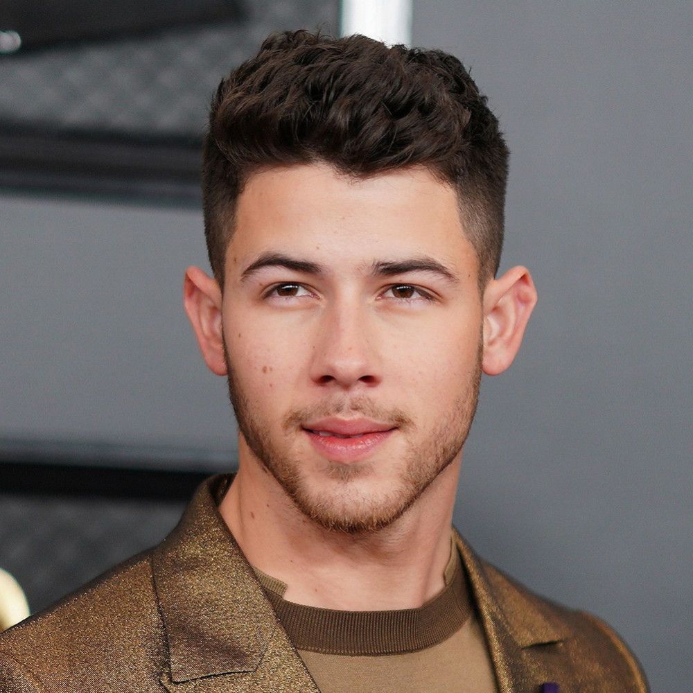 https://resize-parismatch.lanmedia.fr/img/var/news/storage/images/paris-match/people-a-z/nick-jonas/28943948-2-fre-FR/Nick-Jonas.jpg