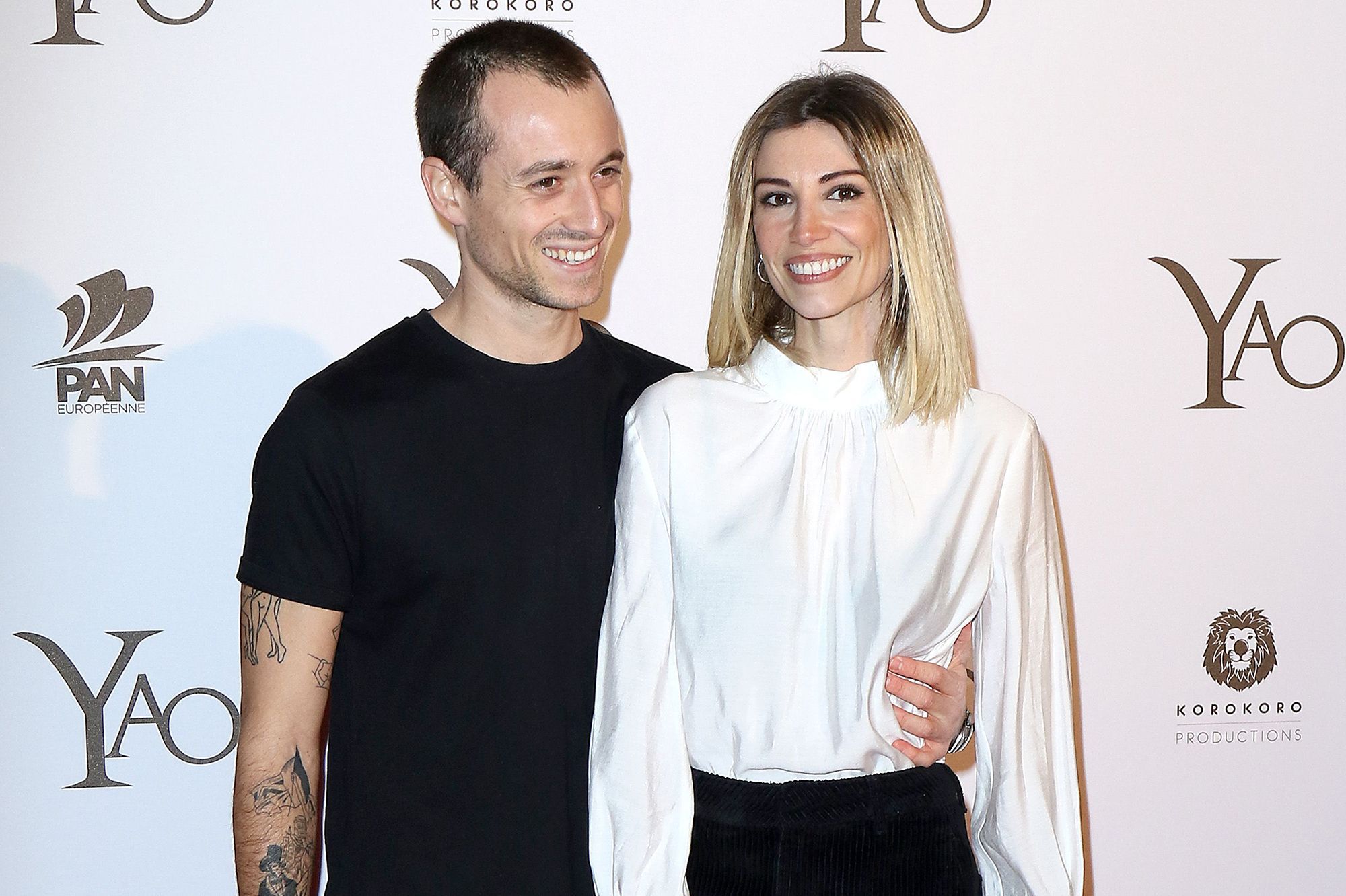 Hugo Clement Partage Un Tendre Cliche D Alexandra Rosenfeld Enceinte