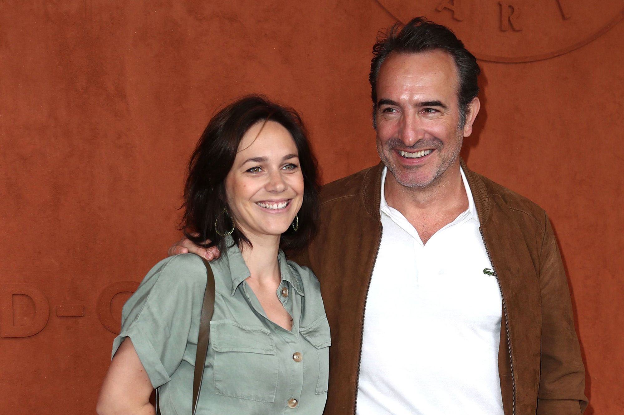 Jean Dujardin S Offre Une Rare Sortie Avec Nathalie Pechalat A Roland Garros