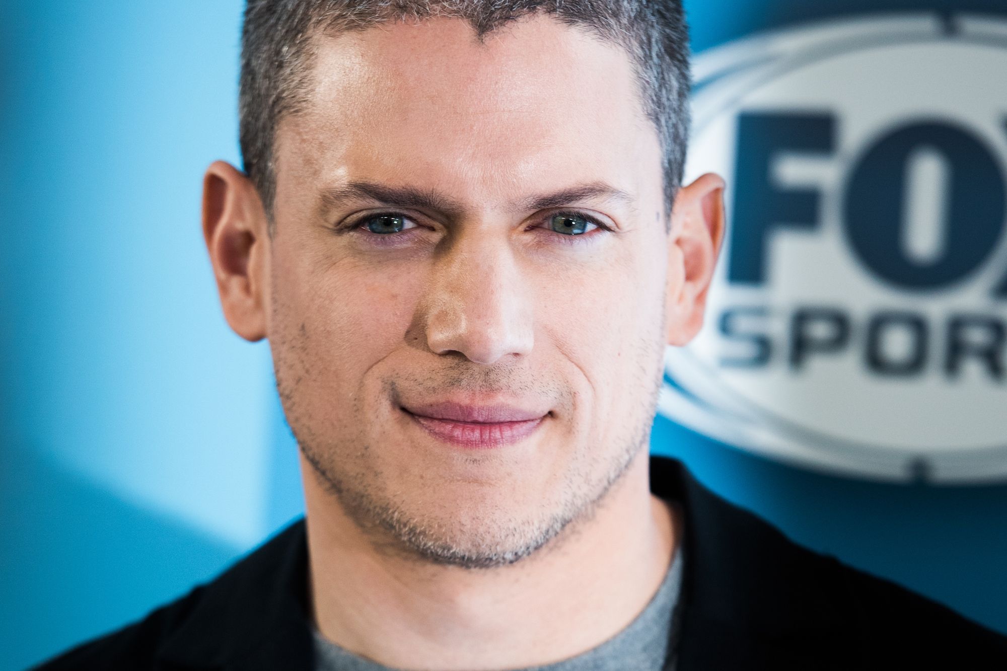 https://resize-parismatch.lanmedia.fr/img/var/news/storage/images/paris-match/people/l-acteur-de-prison-break-wentworth-miller-revele-etre-atteint-d-autisme-1750557/28821011-1-fre-FR/L-acteur-de-Prison-Break-Wentworth-Miller-revele-etre-atteint-d-autisme.jpg