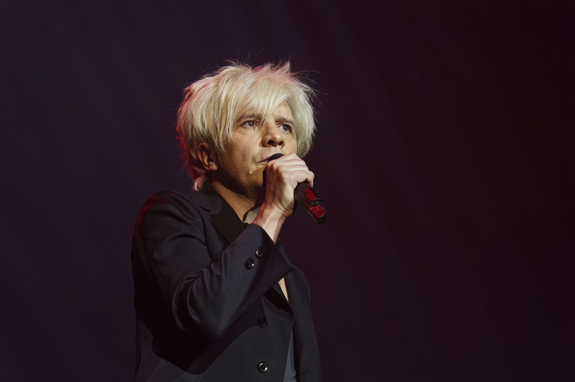 Nicola Sirkis Devoile Un Rare Cliche De Ses Deux Fils