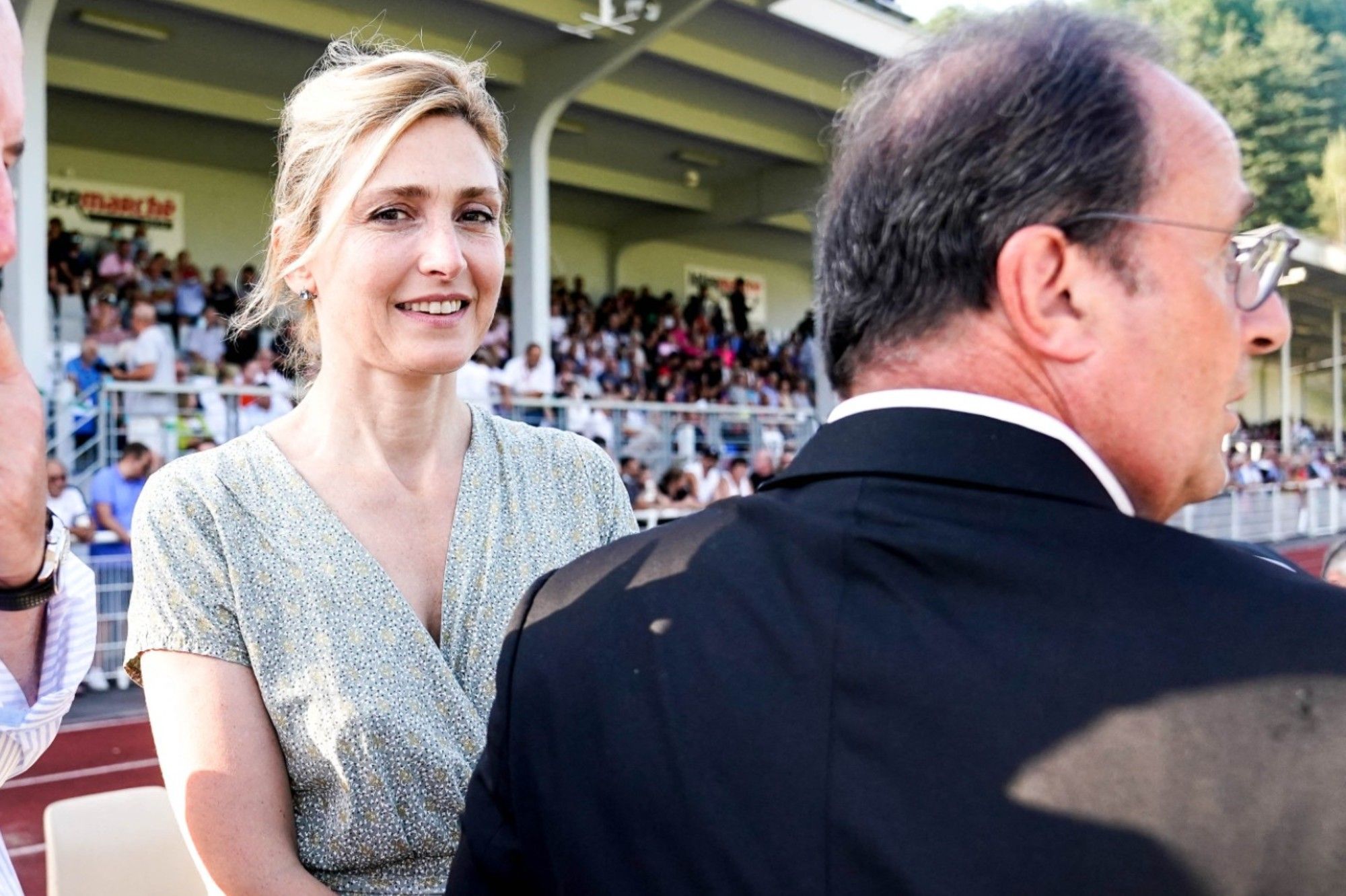 sortie sportive pour julie gayet et francois hollande