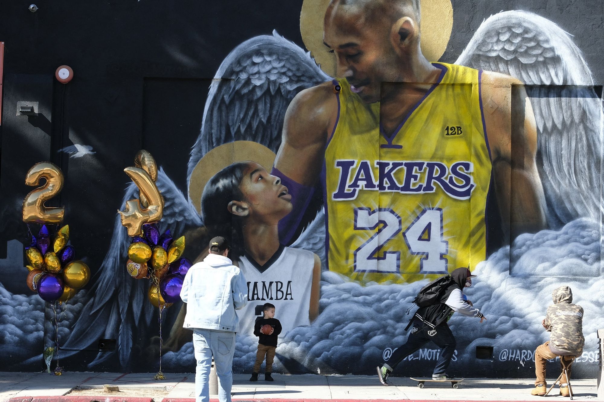 Vanessa Bryant Son Hommage A Kobe Et Gigi Au Premier Anniversaire De Leur Mort