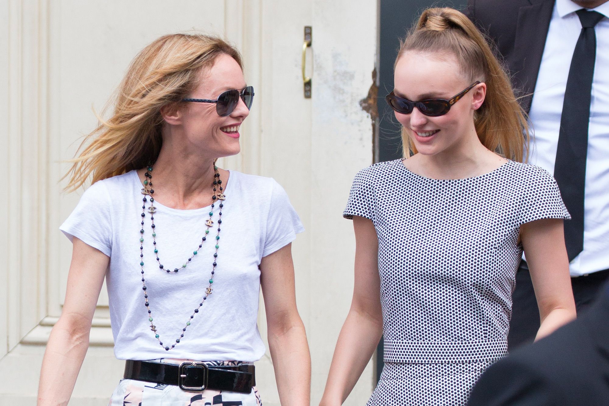 Vanessa Paradis Sa Fille Lily Rose Depp Promise A Un Bel Avenir