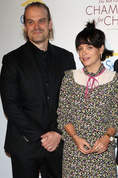 David Harbour et Lily Allen