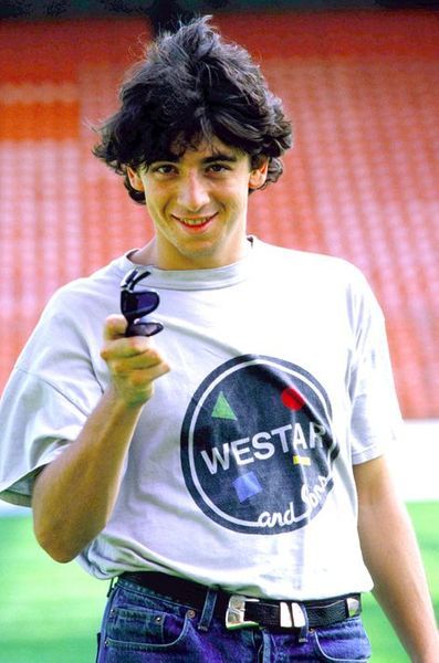 Concert Evenement Patrick Bruel 25 Ans Deja Qu Il Se Casse La Voix