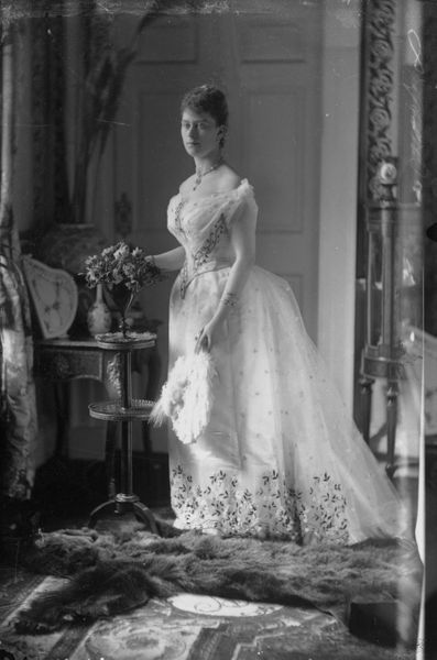 Il Y A 65 Ans Disparaissait La Queen Mary La Grand Mere D Elizabeth Ii