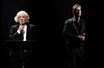 Etienne Daho et Jeanne Moreau sur la scène du 104 avec l&#039;album &quot;Le condamné à mort&quot;, à Paris, France, le 18 novembre 2010.
