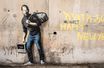 Trois œuvres de Banksy découvertes à Calais - Steve Jobs et le "Radeau de la Méduse"