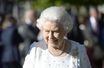 La reine Elizabeth lors de la garden party, jeudi à la résidence de l'ambassadeur britannique à Paris.