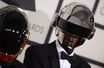 Guy-Manuel de Homem-Christo et Thomas Bangalter, les célèbres Daft Punk, avant la soirée des 56e GRAMMY Awards, à Los Angeles, le 26 janvier 2014.