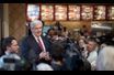 <br />
Newt Gingrich dans un Chick-Fil-A.