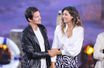 Laury Thilleman et Juan Arbelaez dans l'émission "La Chanson secrète 9" à Paris, le 27 novembre 2020 sur TF1.