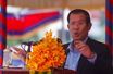 Hun Sen, 69 ans, inoxydable Premier ministre du Cambodge prépare désormais le terrain pour son fils face à une opposition en miettes.