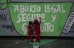 Des militantes en faveur du droit à l'IVG à Santiago, au Chili, en septembre 2021.