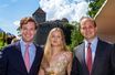 La princesse Marie Caroline de Liechtenstein encadrée de ses frères les princes Georg et Josef Wenzel à Vaduz, le 15 août 2022