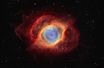 Vainqueur de la catégorie "Etoiles et nébuleuses" : Weitang Liang. Cette longue exposition de «l’Œil de Dieu», également connue sous le nom de nébuleuse Helix ou NGC 7293, révèle les couleurs du noyau et les détails environnants rarement vus. Le noyau apparaît en violet et cyan tandis que la région extérieure est rouge.