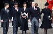 Edoardo Mapelli Mozzi, Jack Brooksbank, Lady Louise Windsor, Mike et Zara Tindall à l'abbaye de Westminster lors des funérailles d'Elizabeth II, le 19 septembre 2022.