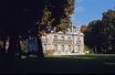 Depuis sa construction en 1859, le château Le Bois, renommé «villa Windsor» en 1986, a abrité de prestigieux locataires.