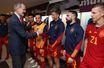 Le roi Felipe VI d'Espagne à Doha au Qatar avec les joueurs espagnols à la Coupe du monde de football, le 23 novembre 2022