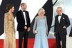Kate Middleton et le prince William, la reine consort Camilla et le roi Charles III lors de la première du film "No Time To Die" à Londres, le 28 septembre 2021.