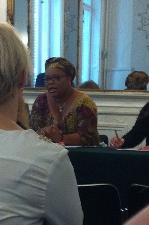 Leymah Gbowee lors de la conférence de presse vendredi à Paris.