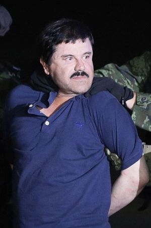 "El Chapo" lors de son transfert à la prison de haute sécurité d'Altiplano.
