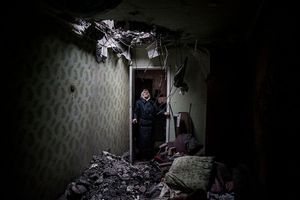 En Ukraine, les larmes gelées de Donetsk. Par Manu Brabo