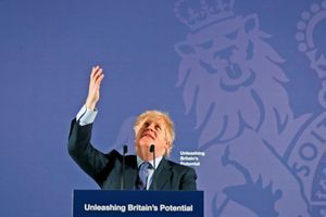 Boris Johnson présente le projet de son gouvernement dans le cadre des négociations commerciales avec l'Union européenne, lundi à Londres.