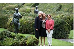  Femmes d’abord. Le vendredi 4 septembre, à 9 h 30, Christine Lagarde, Anne Lauvergeon et Dominique Senequier, parmi les nus de Maillol au jardin des Tuileries, à Paris. 