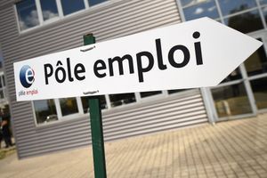 Les chiffres de Pôle emploi ne révèlent une tendance significative qu'à partir de 35 000 chômeurs.
