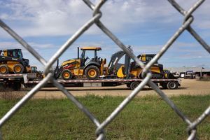 Depuis jeudi, 10.000 salariés du constructeur de tracteurs John Deere sont en grève, comme ici à Dubuque, dans l'Iowa.