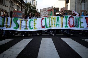 Une manifestation de la jeunesse, pour le climat. 
