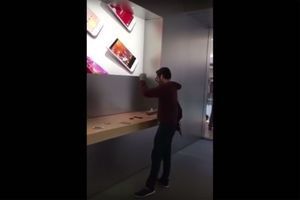 Les images de la destruction des appareils Apple dans le magasin de Dijon avaient fait le tour du monde. 