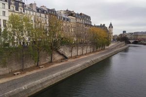 Le corps a été repêché près du Pont Neuf, dans le 1er arrondissement de Paris.