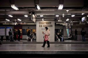 Les quais de la station de RER Châtelet les Halles.