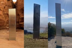 De g. à d., et par ordre d'entrée en scène, les monolithes de l'Utah, de Roumanie et de Californie. 