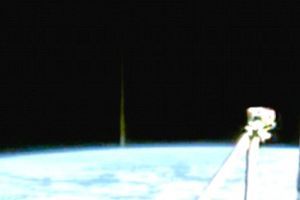 Le rayon vert filmé par la Station spatiale internationale 