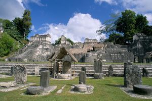 Une ancienne cité maya.