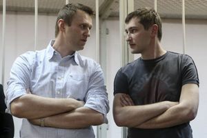 Alexeï Navalny et son frère Oleg. 