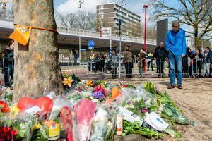 Hommage aux victimes de la fusillade d'Utrecht en mars 2019.